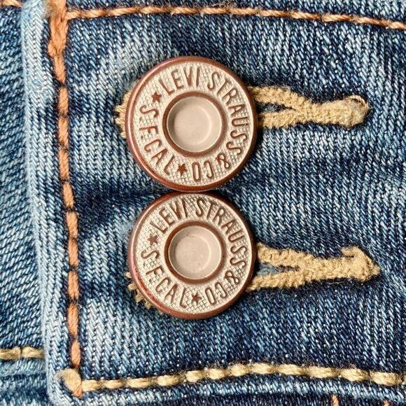 Levi’s 529 Curvy Skinny Leg Jeans in Blue Wash Women’s 8/29 - Picture 6 of 9